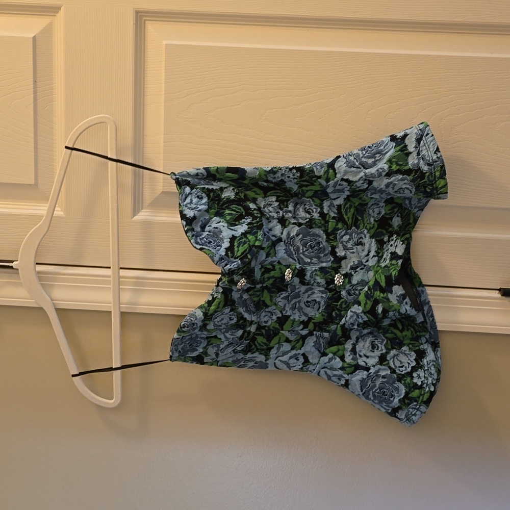 Zara strapless crop top with blue and green flowers sparkly flowers size medium